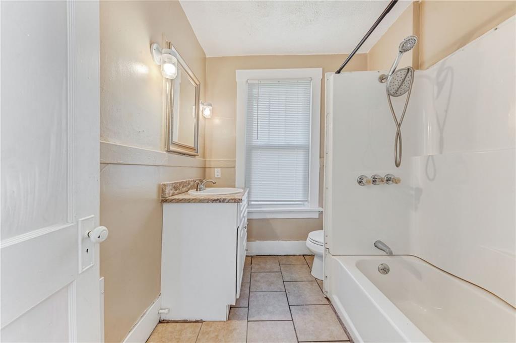 74 Bascom Avenue Pittsburgh, PA 15214 - Photo 18 of 25 Gallery Image 18