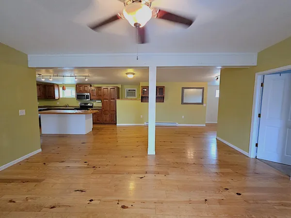 $1,625 | 206 2nd Avenue, Unit A, Osceola, WI 54020