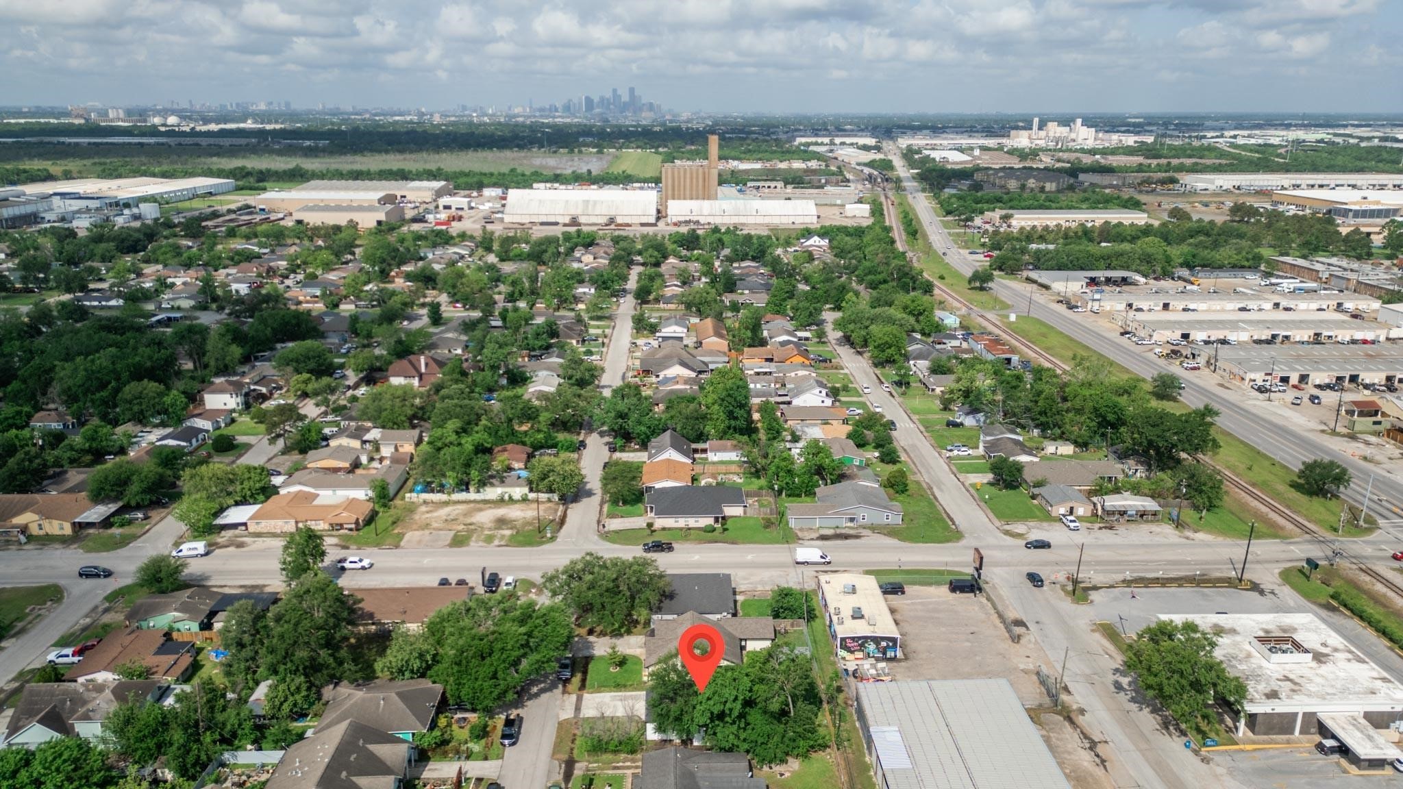 10309 Wiggins Street Houston, TX 77029 - Photo 32 of 32 Just 15min to Downtown houston