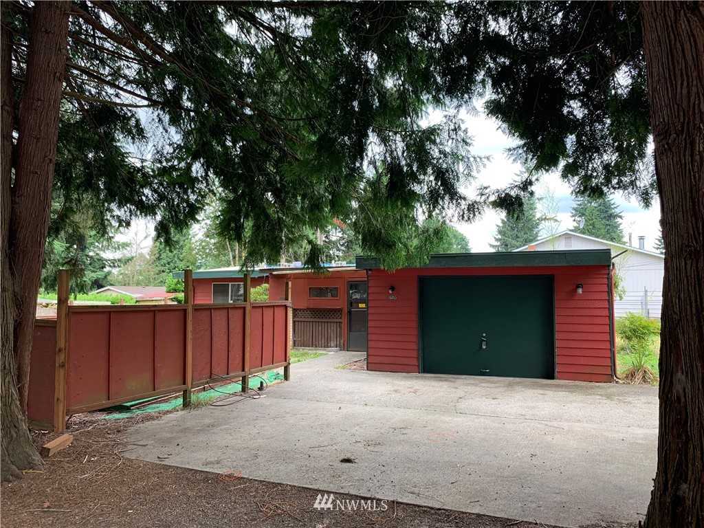16055 Southeast 134th Street Renton, WA 98059 - Photo 1 of 22