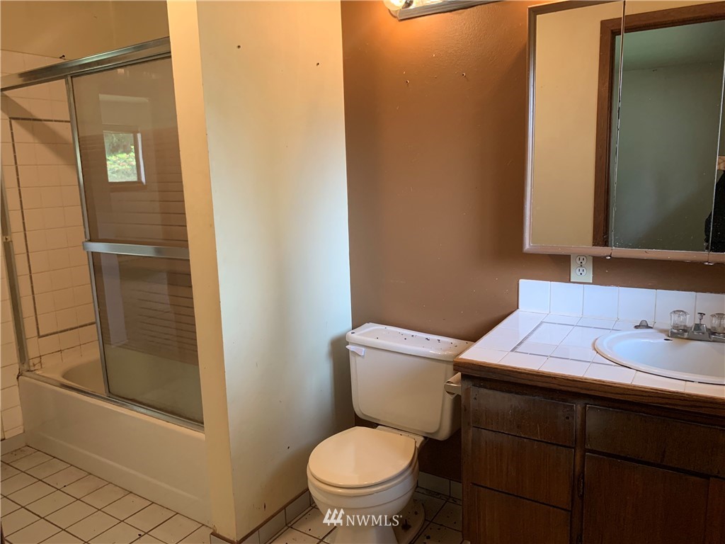 16055 Southeast 134th Street Renton, WA 98059 - Photo 11 of 22