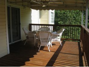 224 Chatham Road Bristol, TN 37620 - Photo 22 of 24 Covered Back Deck