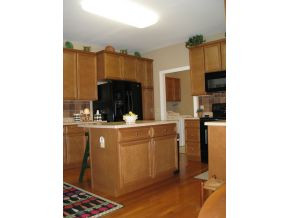 224 Chatham Road Bristol, TN 37620 - Photo 8 of 24 Kitchen