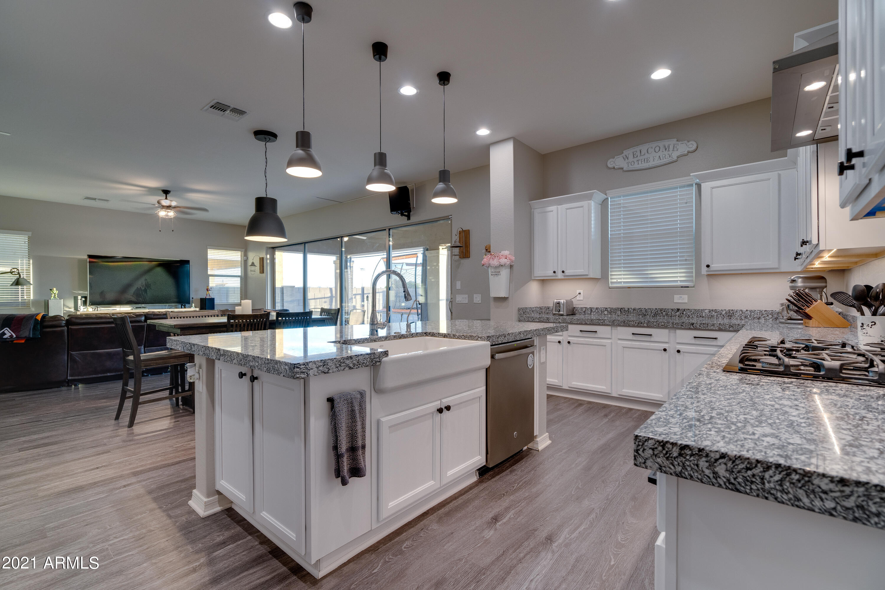 4209 East Cynthia Street Gilbert, AZ 85295 - Photo 4 of 97 4209 e cynthia st-38