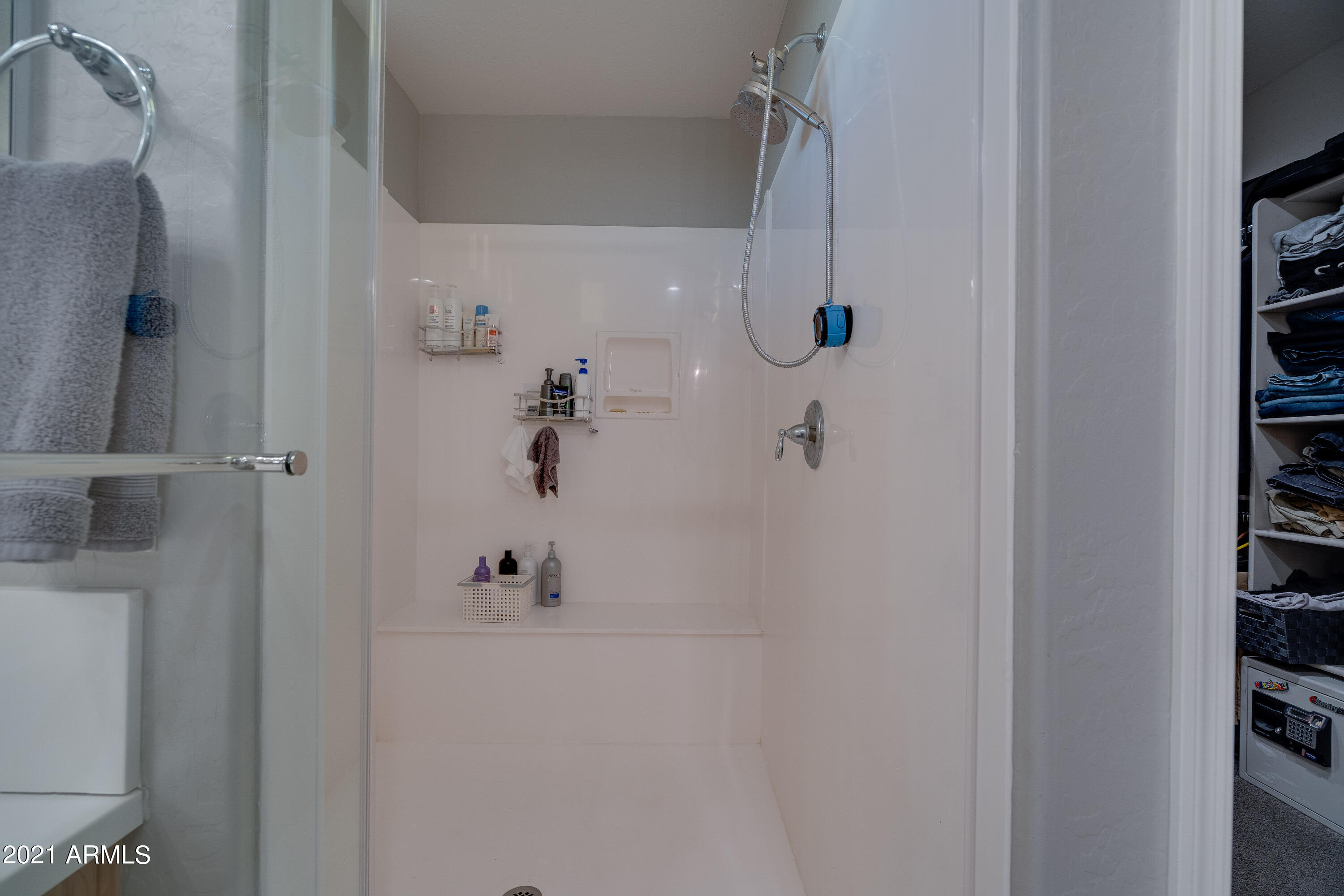 4209 East Cynthia Street Gilbert, AZ 85295 - Photo 65 of 97 4209 e cynthia st-65