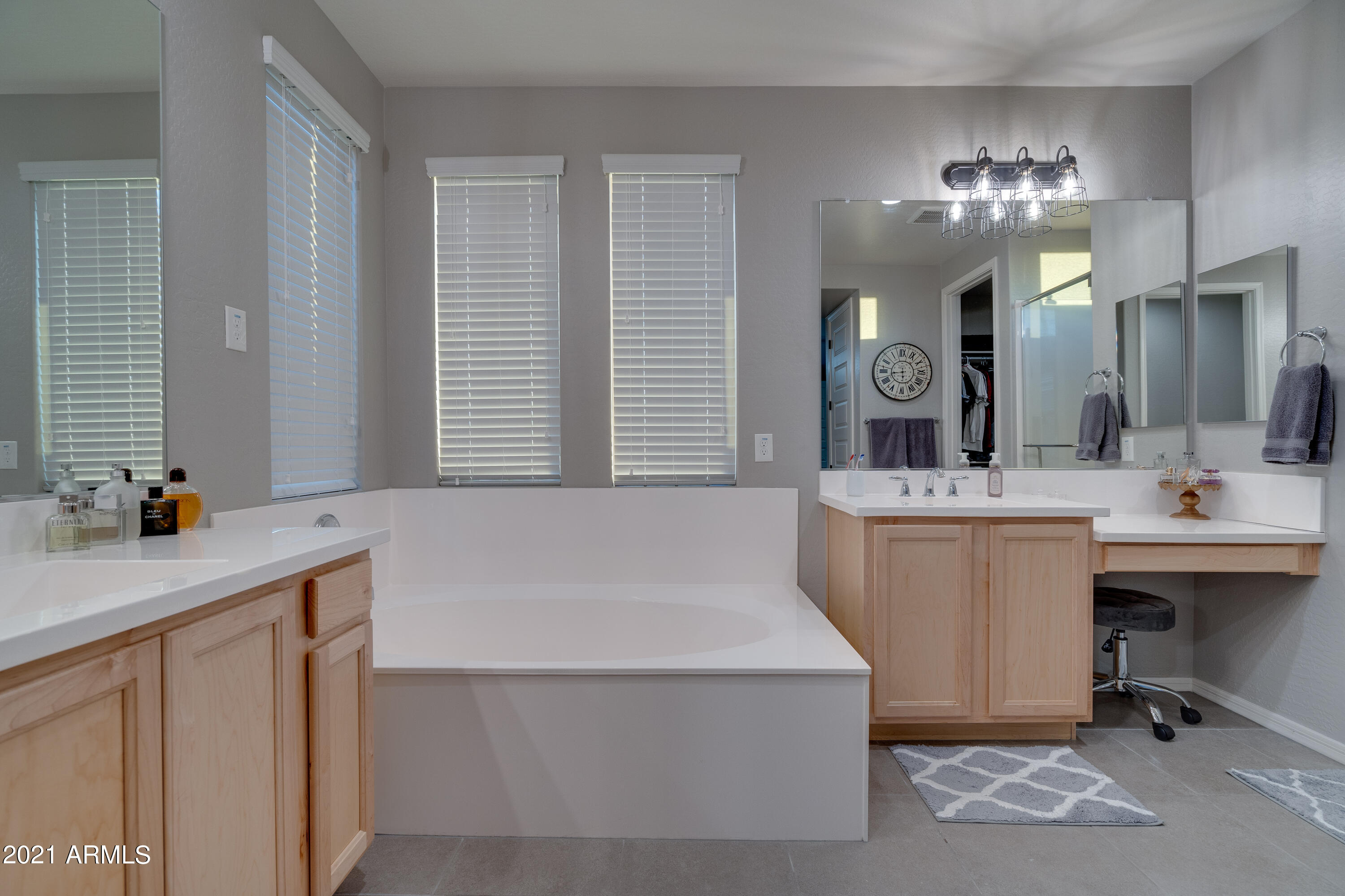 4209 East Cynthia Street Gilbert, AZ 85295 - Photo 68 of 97 4209 e cynthia st-71