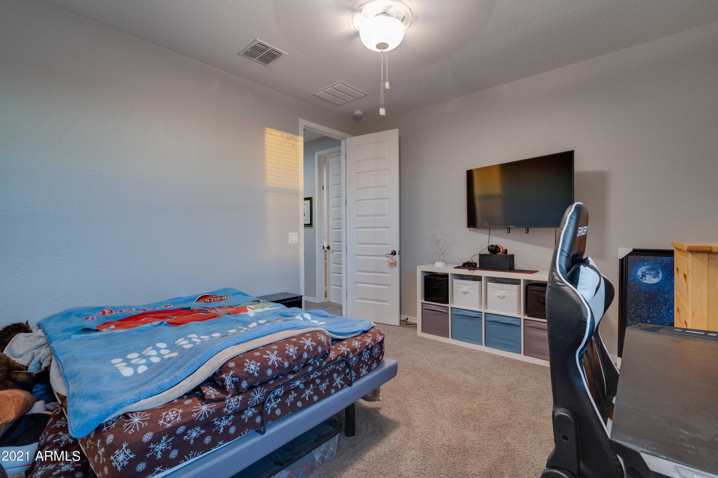 4209 East Cynthia Street Gilbert, AZ 85295 - Photo 81 of 97 4209 e cynthia st-91