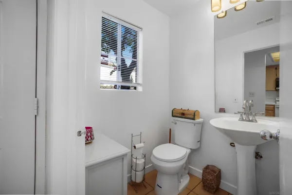 $549,000 | 8966 Arlingdale Way, Spring Valley, CA 91977