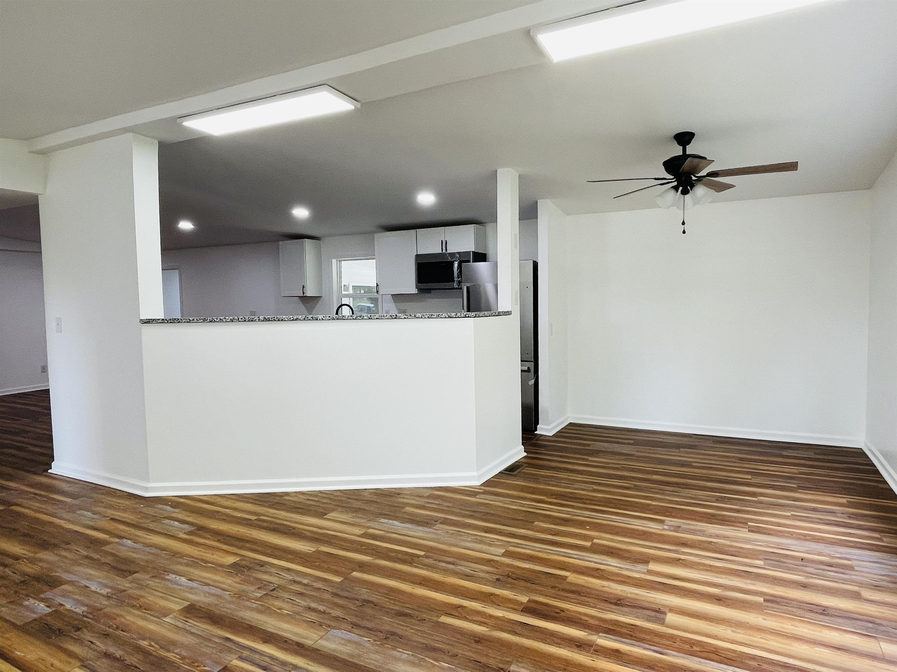 5927 Hicks Road Ashland, KY 41102 - Photo 3 of 39 Gallery Image 3