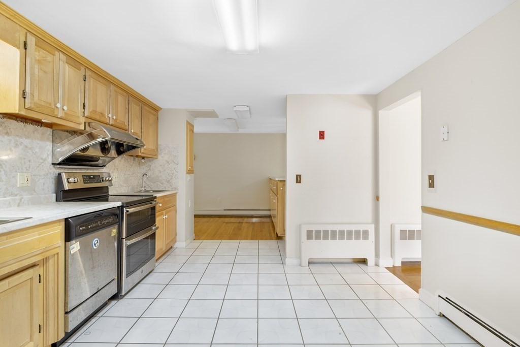 5 Freemont Street Lexington, MA 02421 - Photo 6 of 24