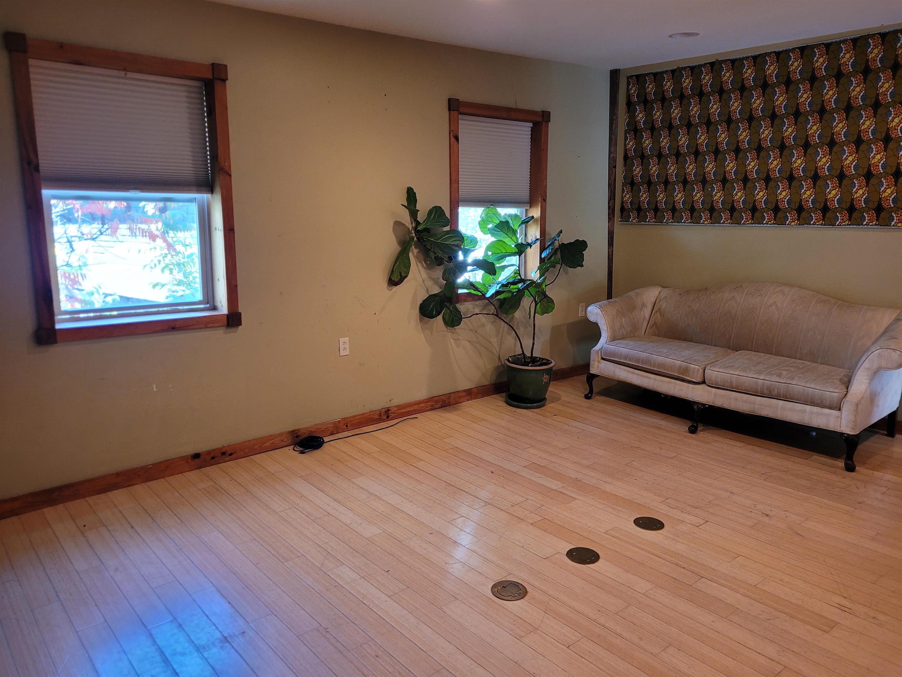 53 Main Street Plainfield, VT 05667 - Photo 10 of 16