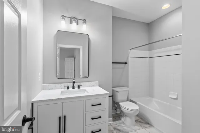 $8,000 | 42294 Iron Bit Place, Chantilly, VA 20152