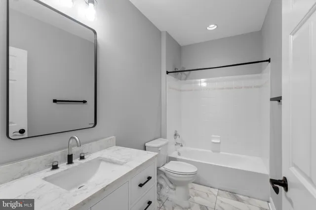 $8,000 | 42294 Iron Bit Place, Chantilly, VA 20152