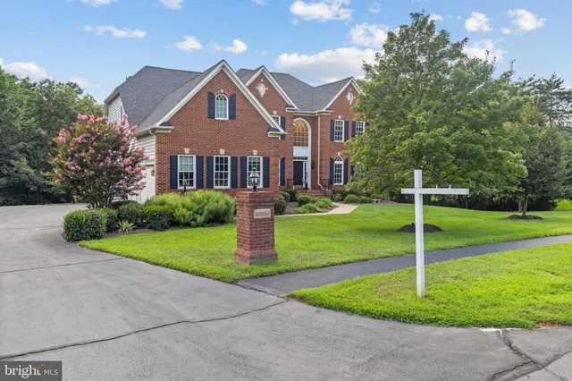$8,000 | 42294 Iron Bit Place, Chantilly, VA 20152