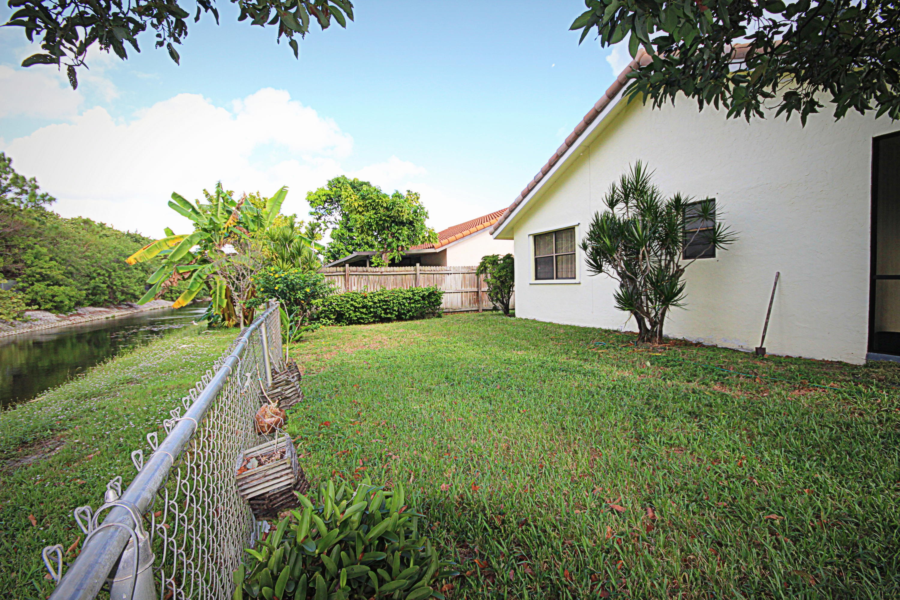 7355 Texas Trail Boca Raton, FL 33487 - Photo 29 of 30 7355 TEXAS TR 028