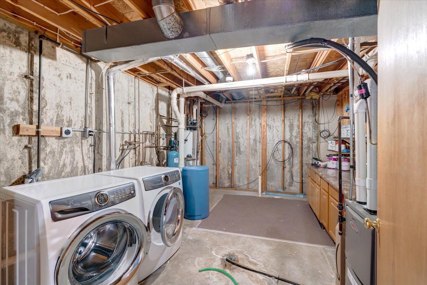 5215 Manitowoc Parkway Madison, WI 53705 - Photo 27 of 31