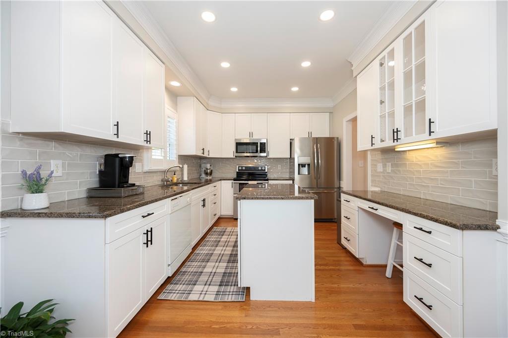 8930 Doubletree Lane Clemmons, NC 27012 - Photo 18 of 49