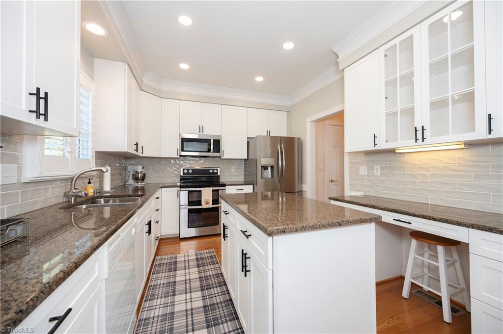 8930 Doubletree Lane Clemmons, NC 27012 - Photo 20 of 49