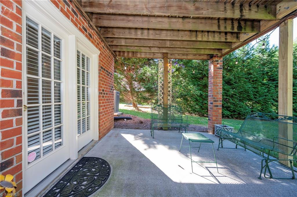 8930 Doubletree Lane Clemmons, NC 27012 - Photo 39 of 48 Walk Out Basement Patio