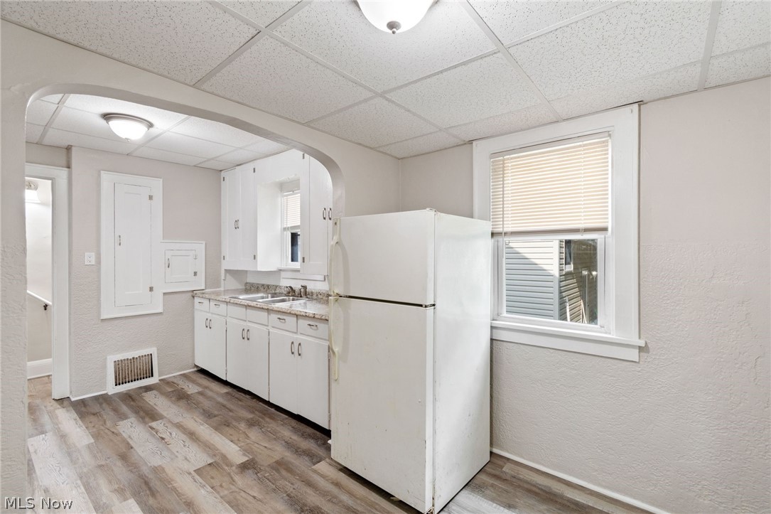 626 East Wilbeth Road Akron, OH 44306 - Photo 11 of 24