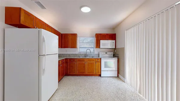 $3,100 | 2436 Northwest 11th Street, Unit 2436, Miami, FL 33125