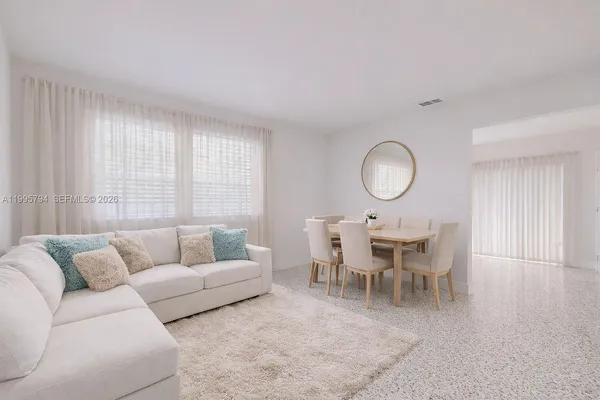 $3,100 | 2436 Northwest 11th Street, Unit 2436, Miami, FL 33125