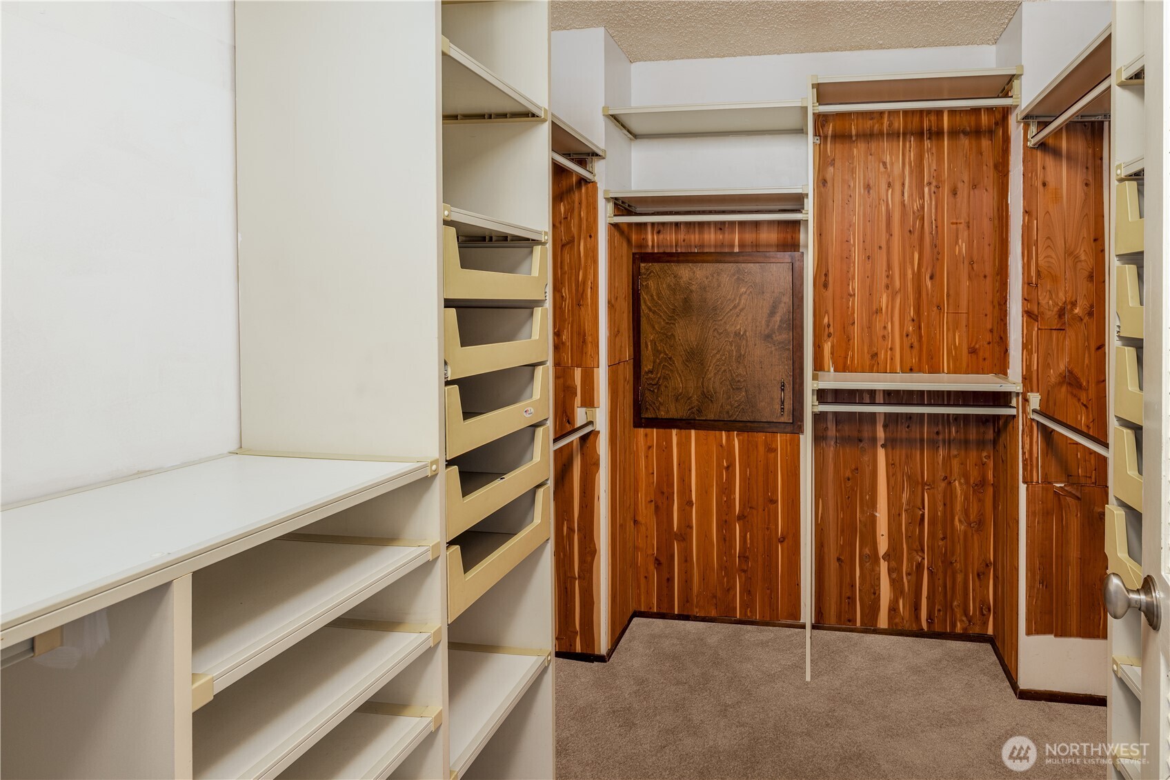 8523 224th Street Southwest Edmonds, WA 98026 - Photo 17 of 38