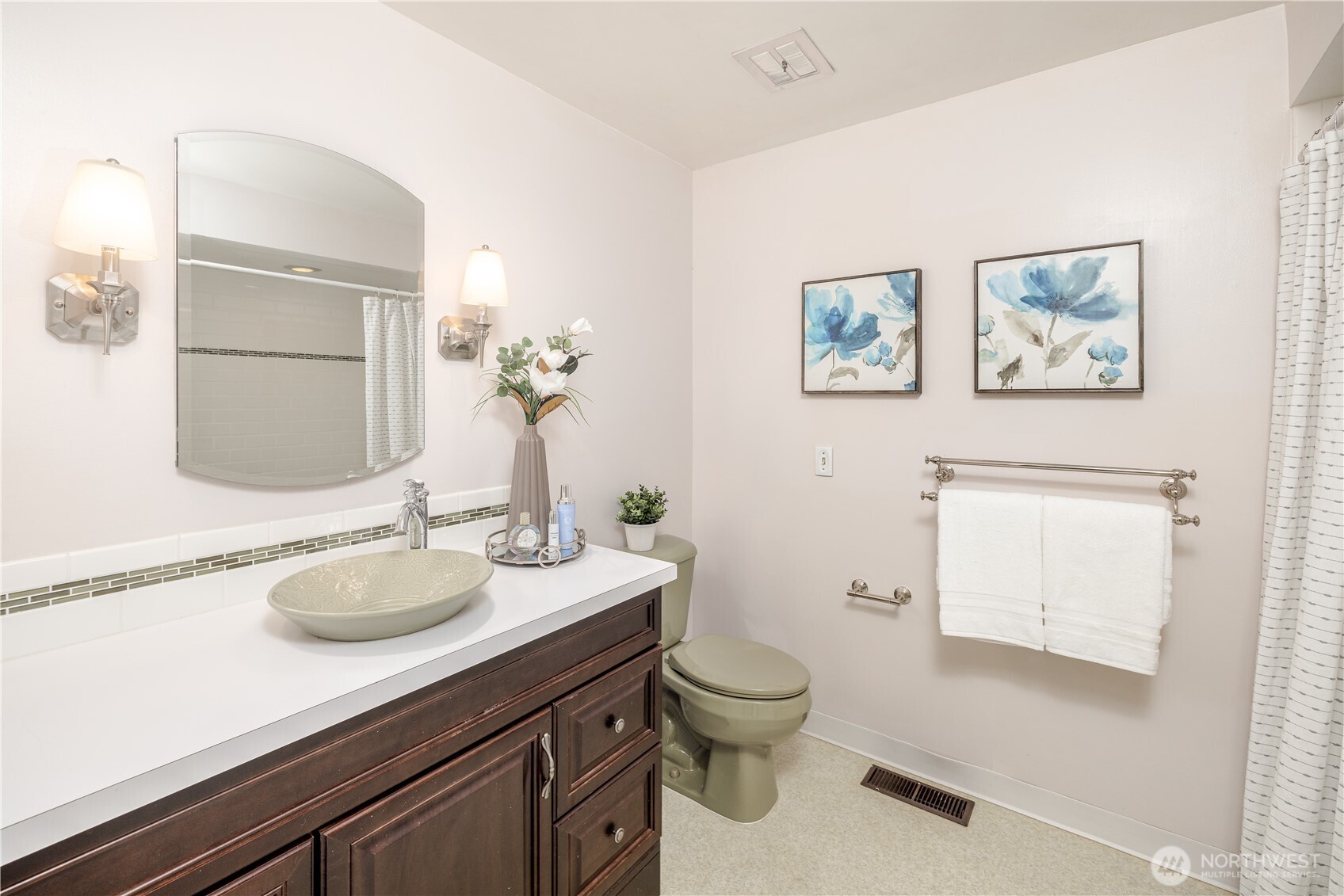 8523 224th Street Southwest Edmonds, WA 98026 - Photo 19 of 38