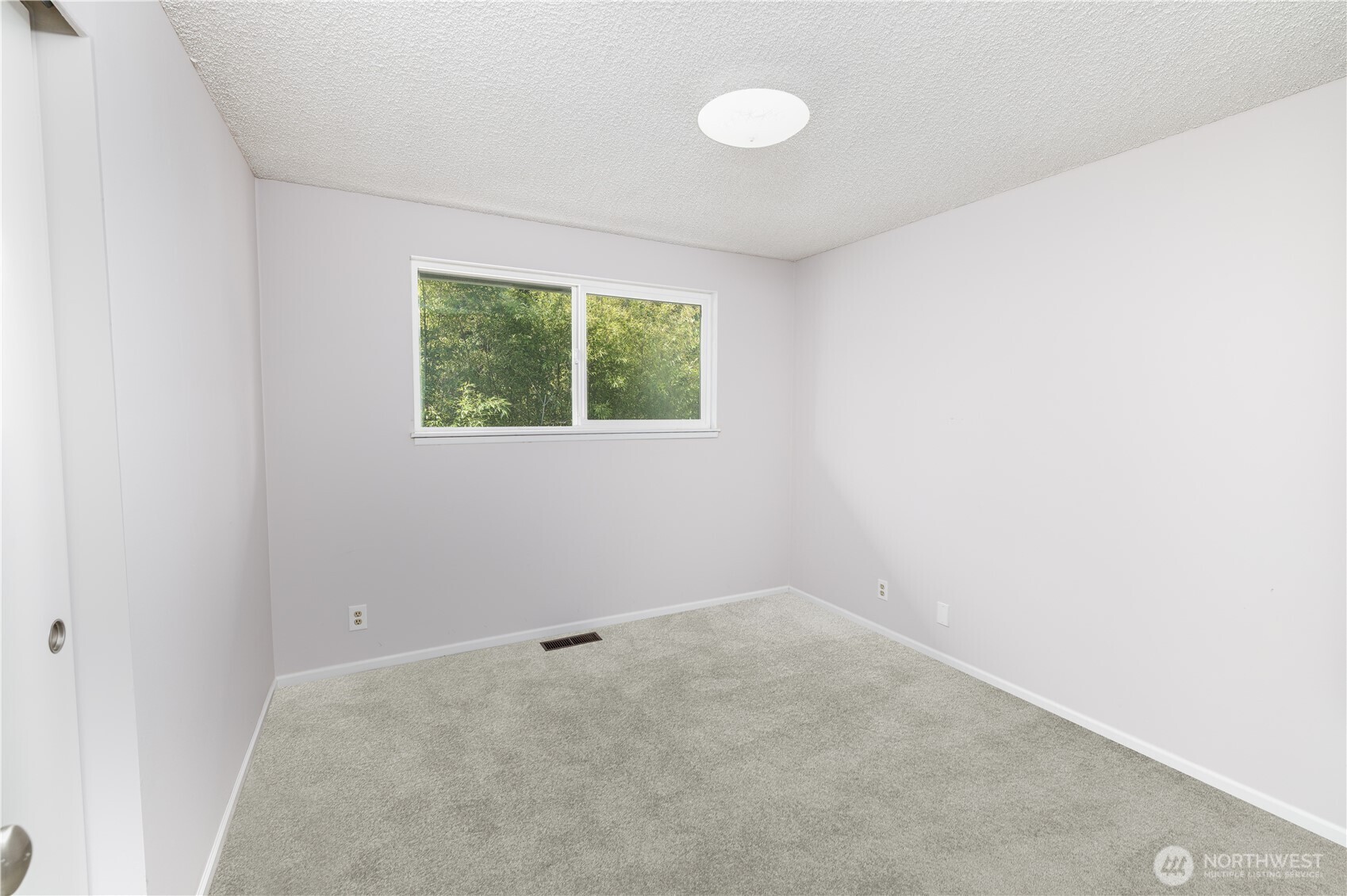 8523 224th Street Southwest Edmonds, WA 98026 - Photo 20 of 38