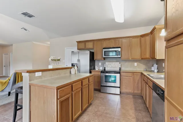 $245,000 | 26426 Avoyelles Avenue, Denham Springs, LA 70726