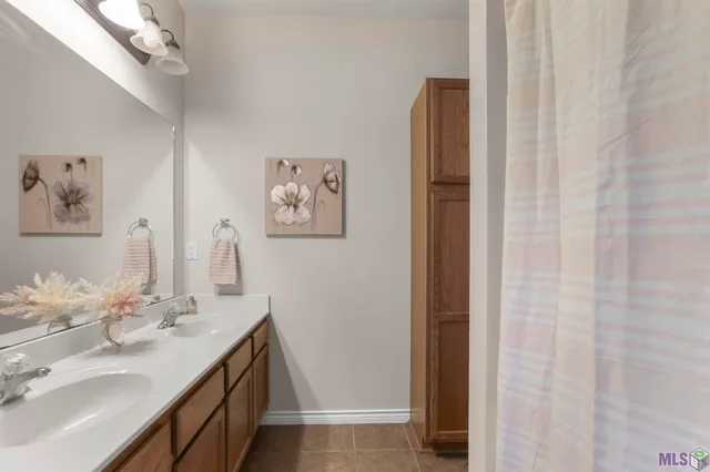 $245,000 | 26426 Avoyelles Avenue, Denham Springs, LA 70726