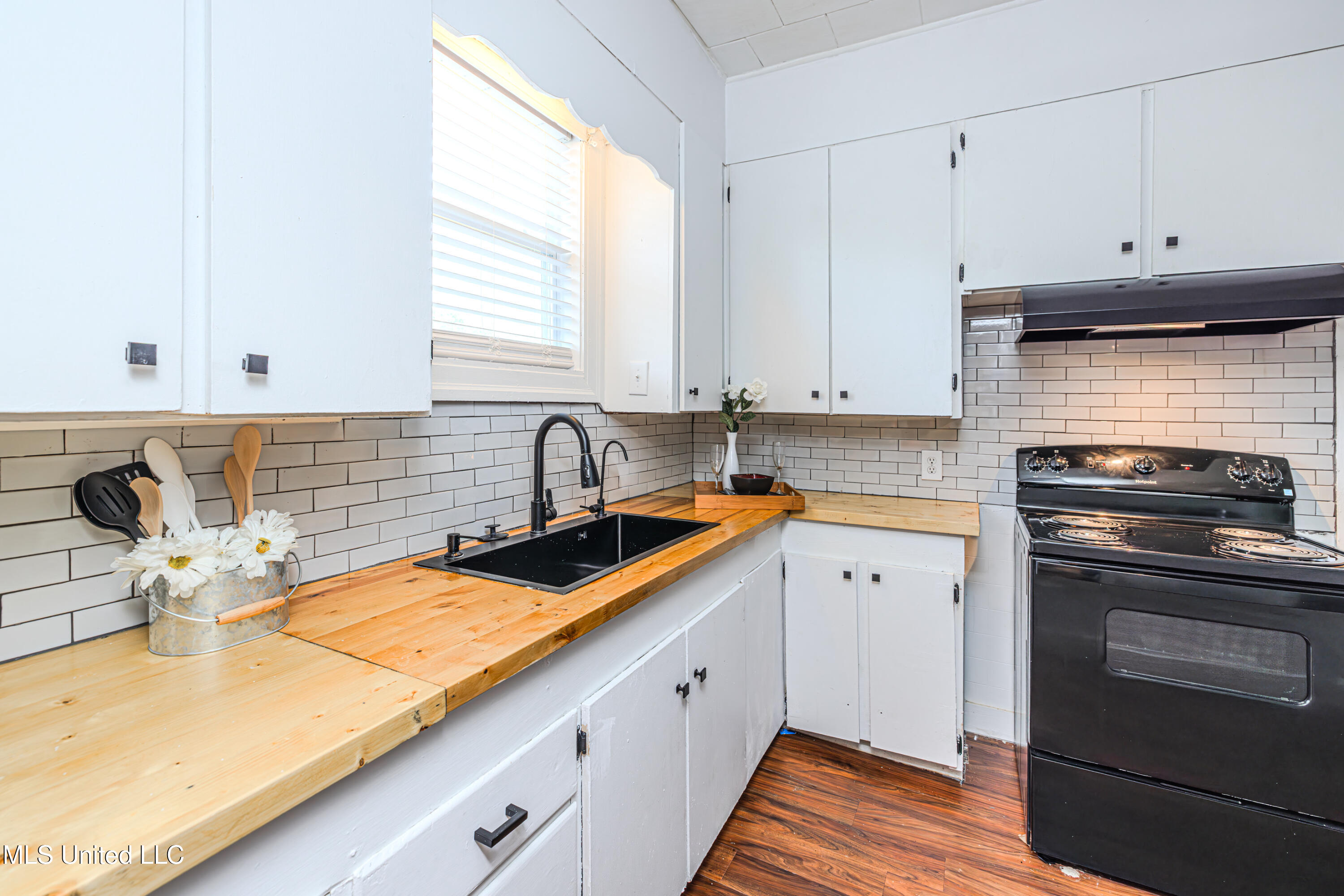 617 Rio Street Jackson, MS 39202 - Photo 10 of 26 1R4A8968