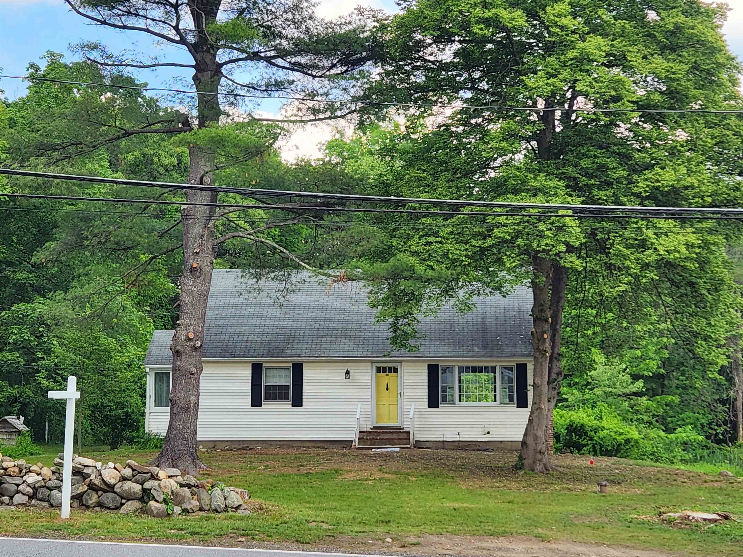 80 Maple Avenue Atkinson, NH 03811 - Photo 3 of 30