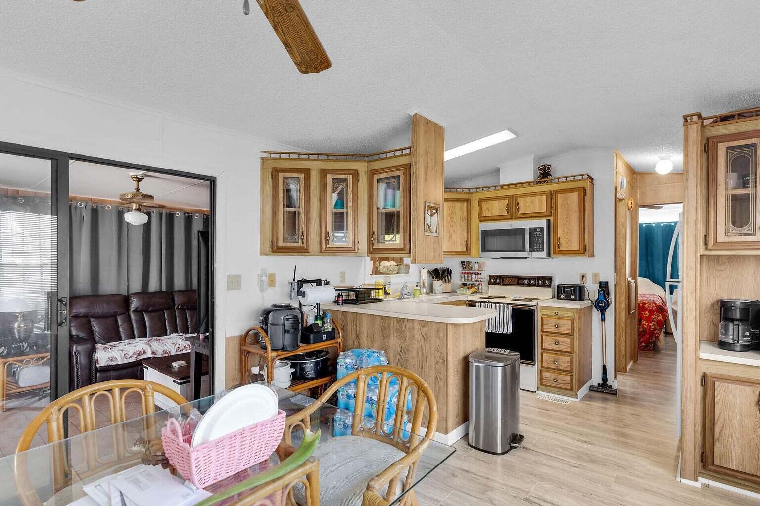 55 Boca Chica Road, Unit 85 Key West, FL 33040 - Photo 3 of 47 20250412005256672905000000-o