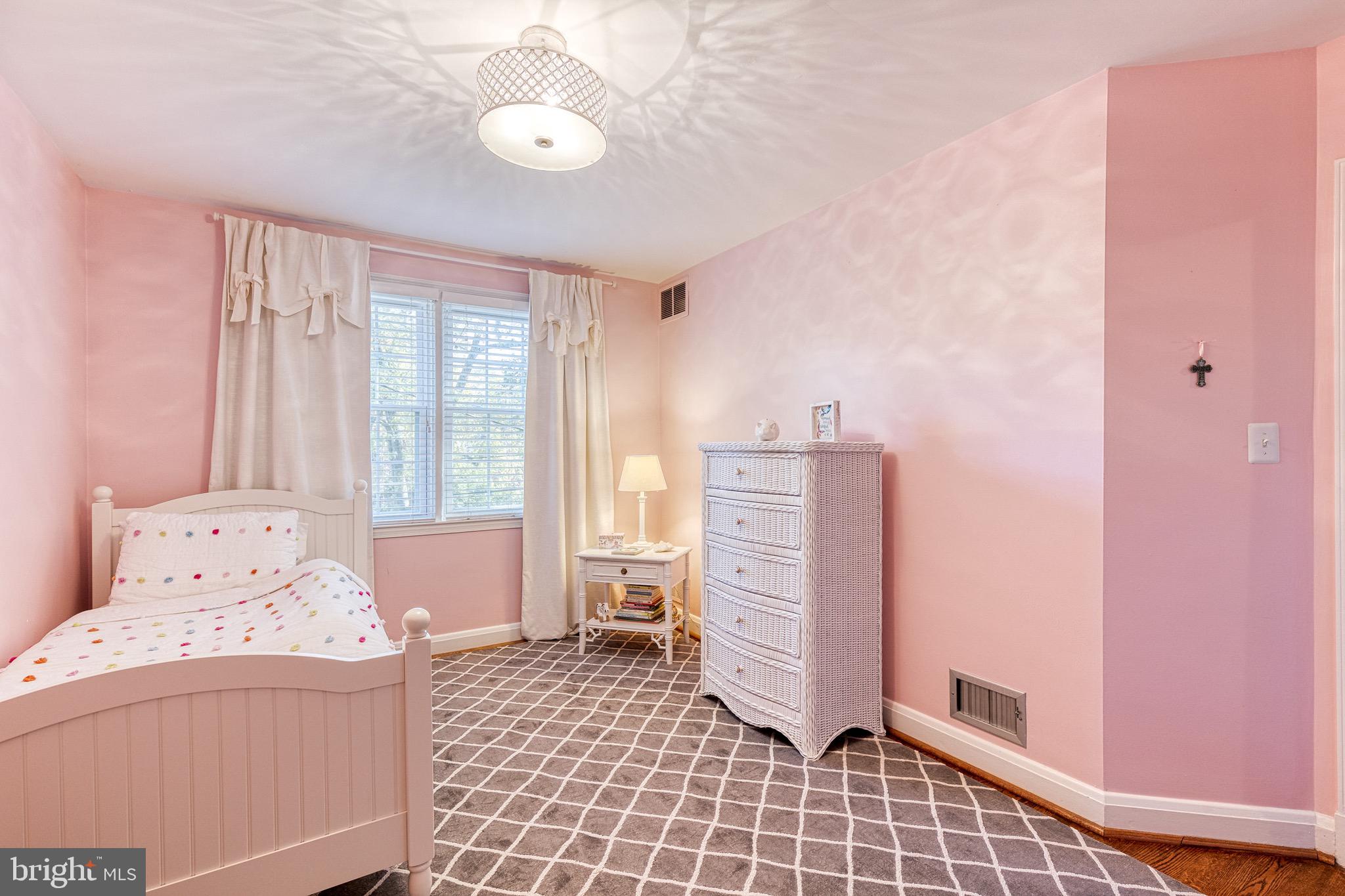 137 Brandon Road Baltimore, MD 21212 - Photo 23 of 39