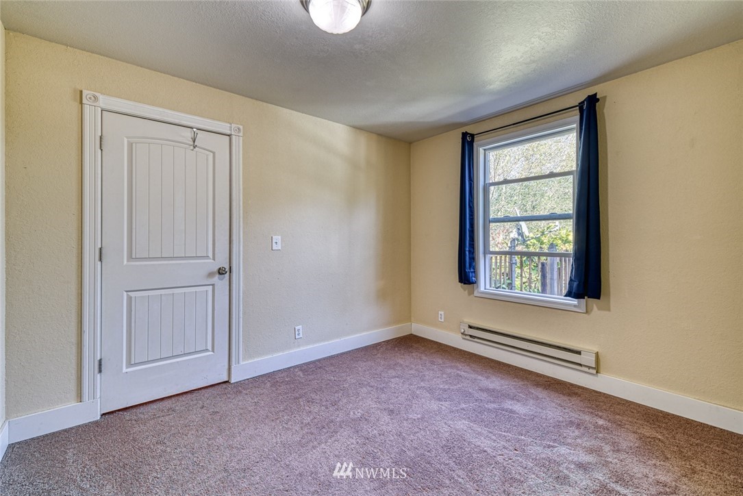 621 Cornwall Road Northwest Lakebay, WA 98349 - Photo 14 of 36