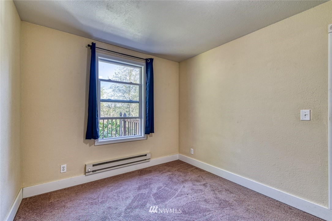 621 Cornwall Road Northwest Lakebay, WA 98349 - Photo 15 of 36