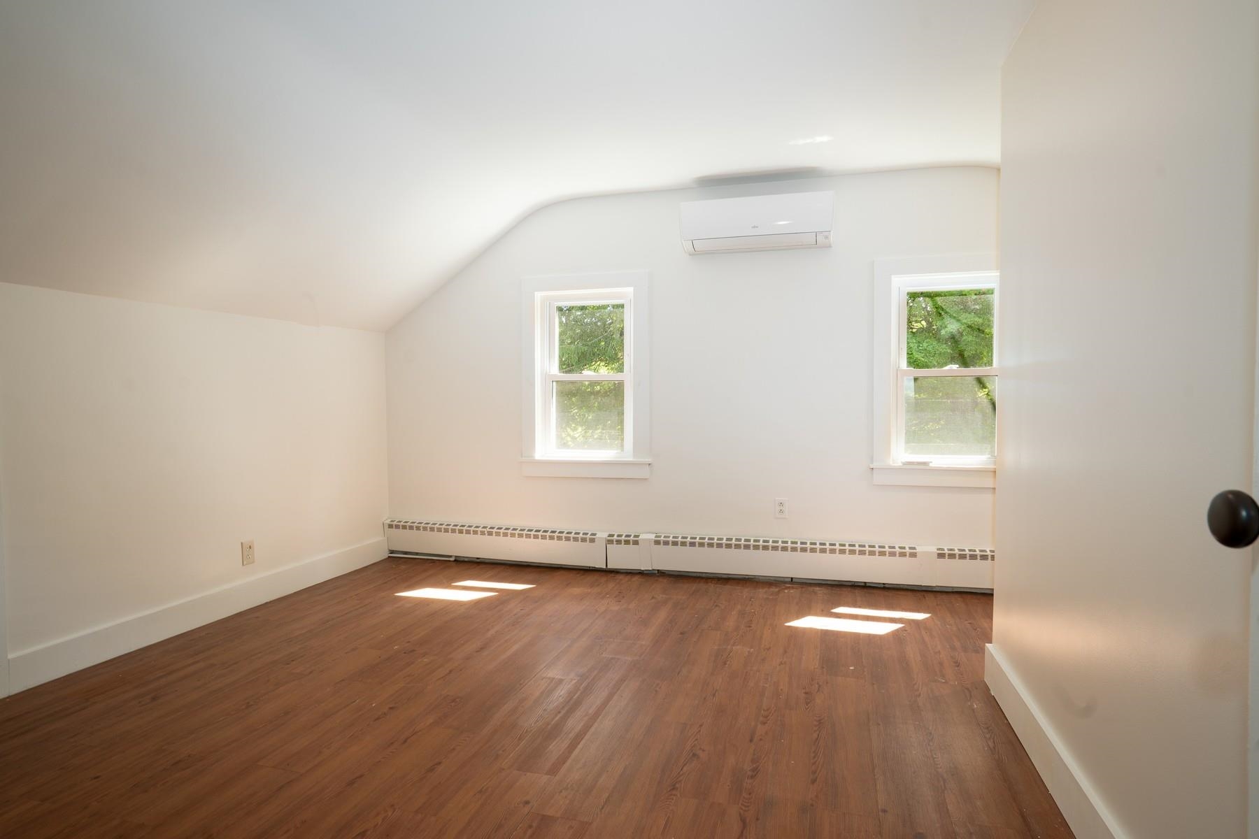 374 Overlea Road Bennington, VT 05201 - Photo 20 of 30