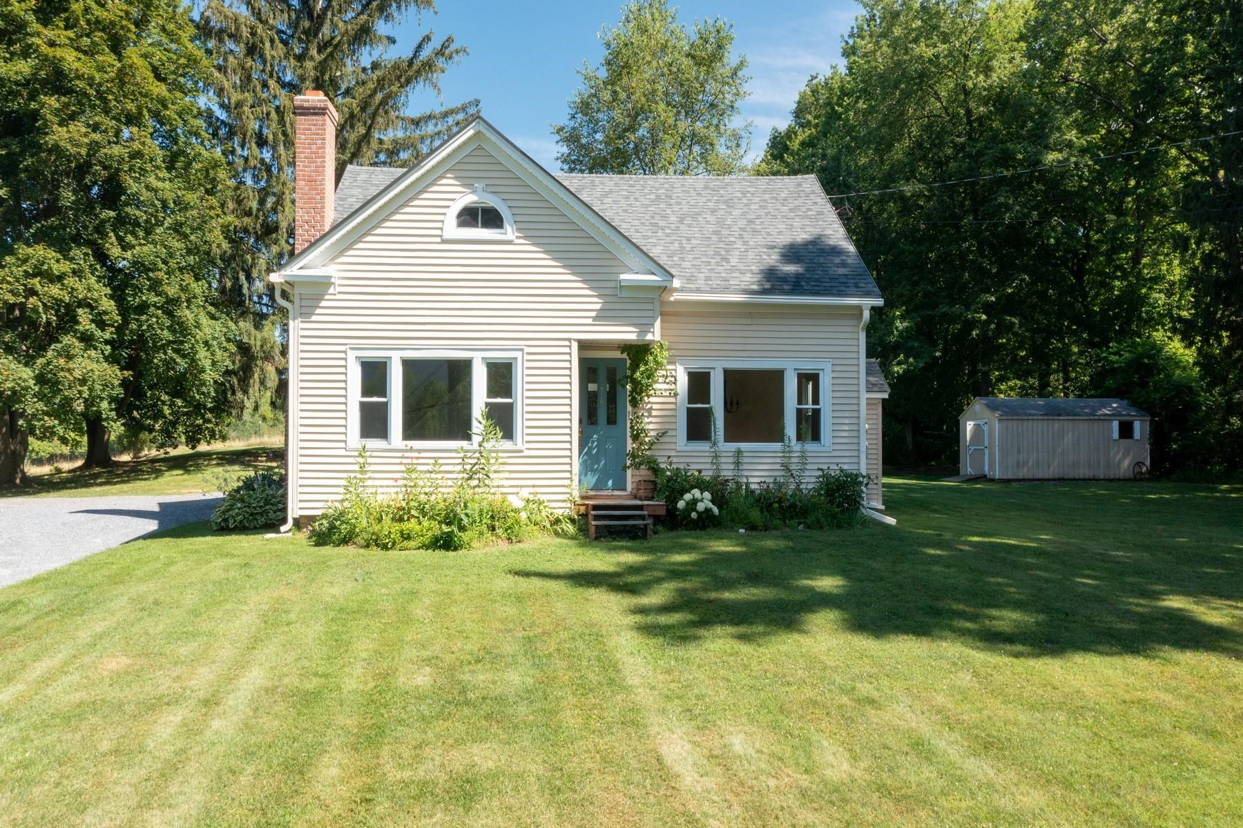 374 Overlea Road Bennington, VT 05201 - Photo 2 of 30