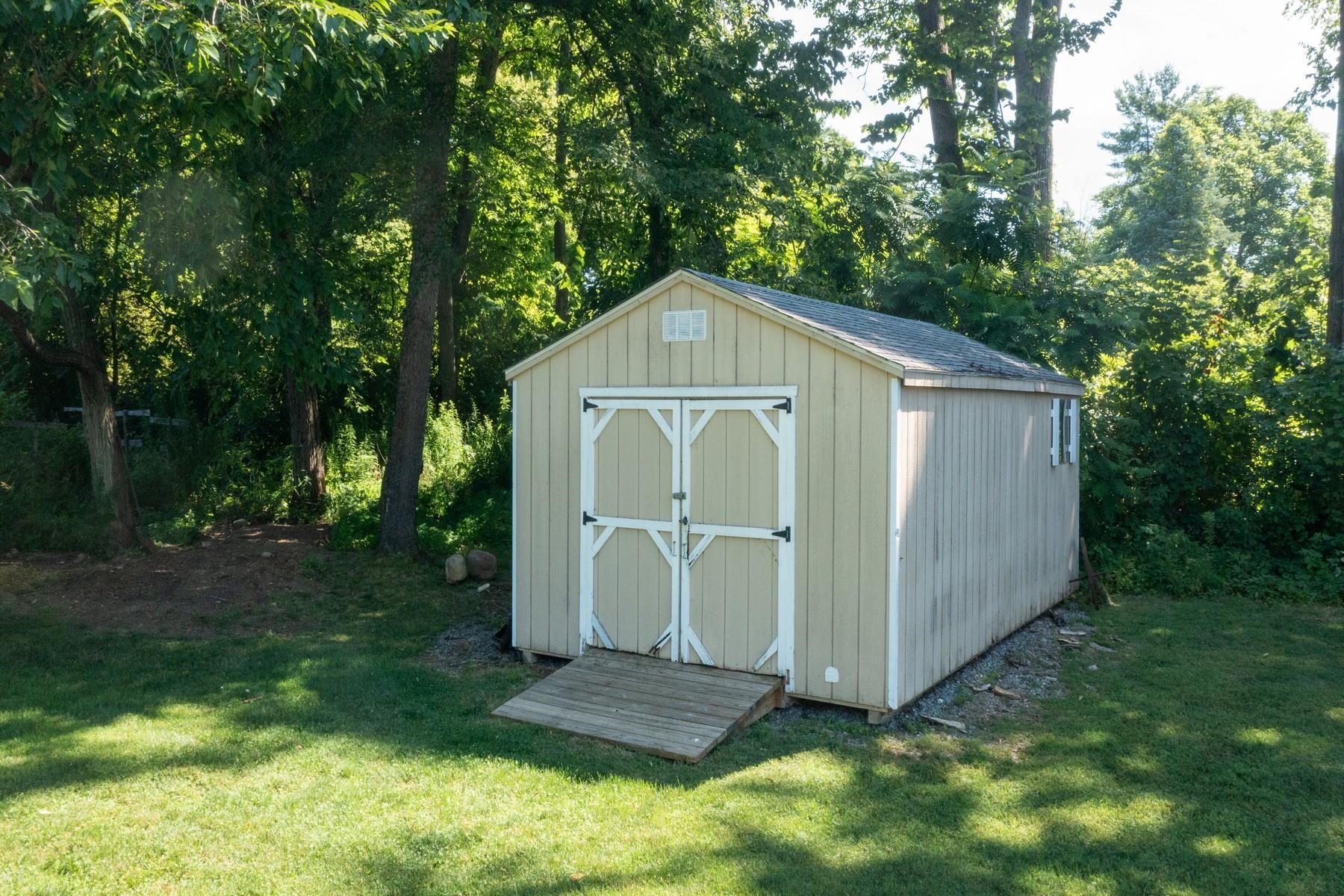 374 Overlea Road Bennington, VT 05201 - Photo 29 of 30