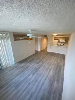 $2,200 | 1280 South Alhambra Circle, Unit 1221, Coral Gables, FL 33146