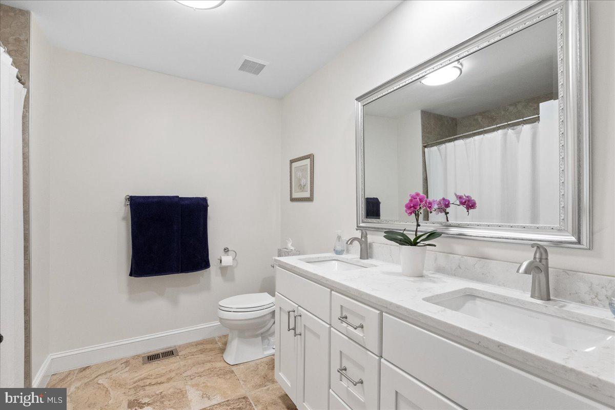 515 Brickhouse Road Princeton, NJ 08540 - Photo 17 of 24 Hall Bath