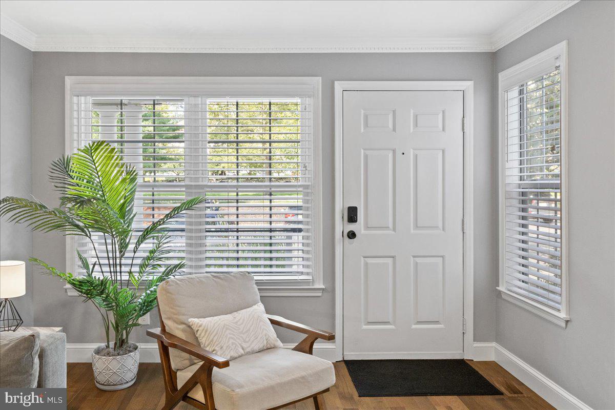 515 Brickhouse Road Princeton, NJ 08540 - Photo 2 of 24 Entry