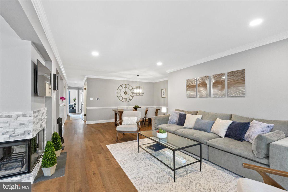 515 Brickhouse Road Princeton, NJ 08540 - Photo 4 of 24 Living Room