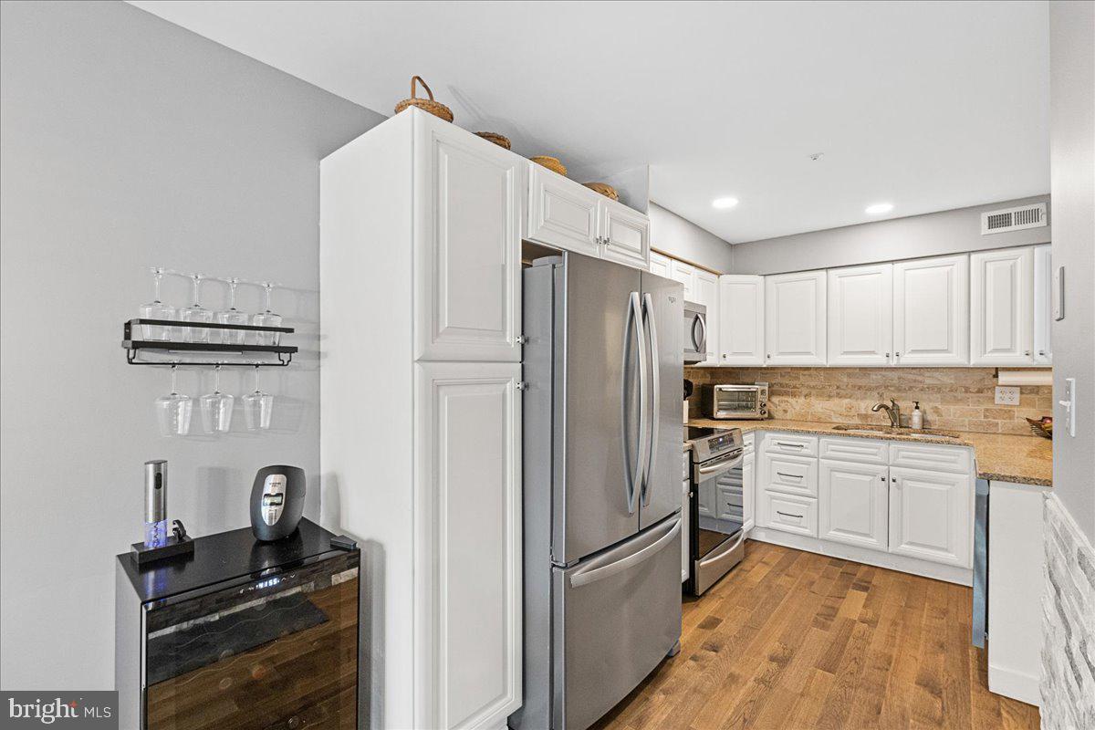 515 Brickhouse Road Princeton, NJ 08540 - Photo 7 of 24 Kitchen