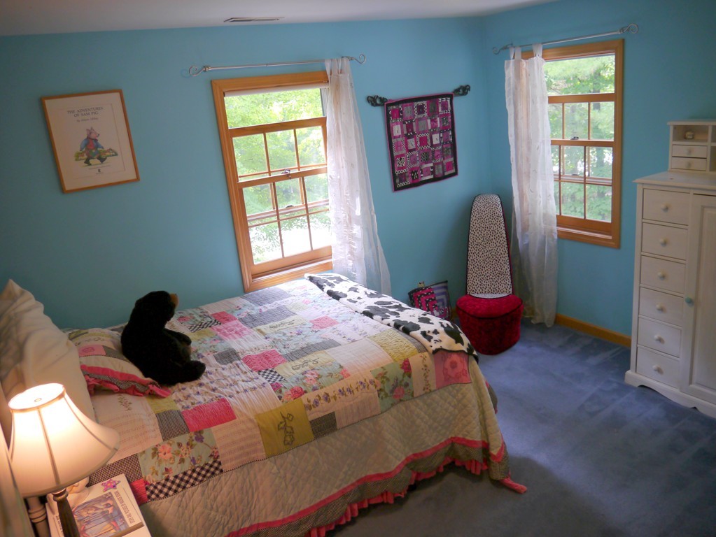 40 Woodlot Road Amherst, MA 01002 - Photo 18 of 26 Gallery Image 18