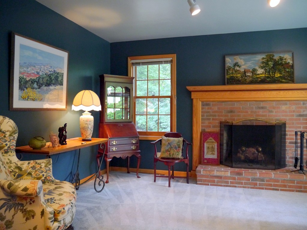 40 Woodlot Road Amherst, MA 01002 - Photo 3 of 26 Gallery Image 3