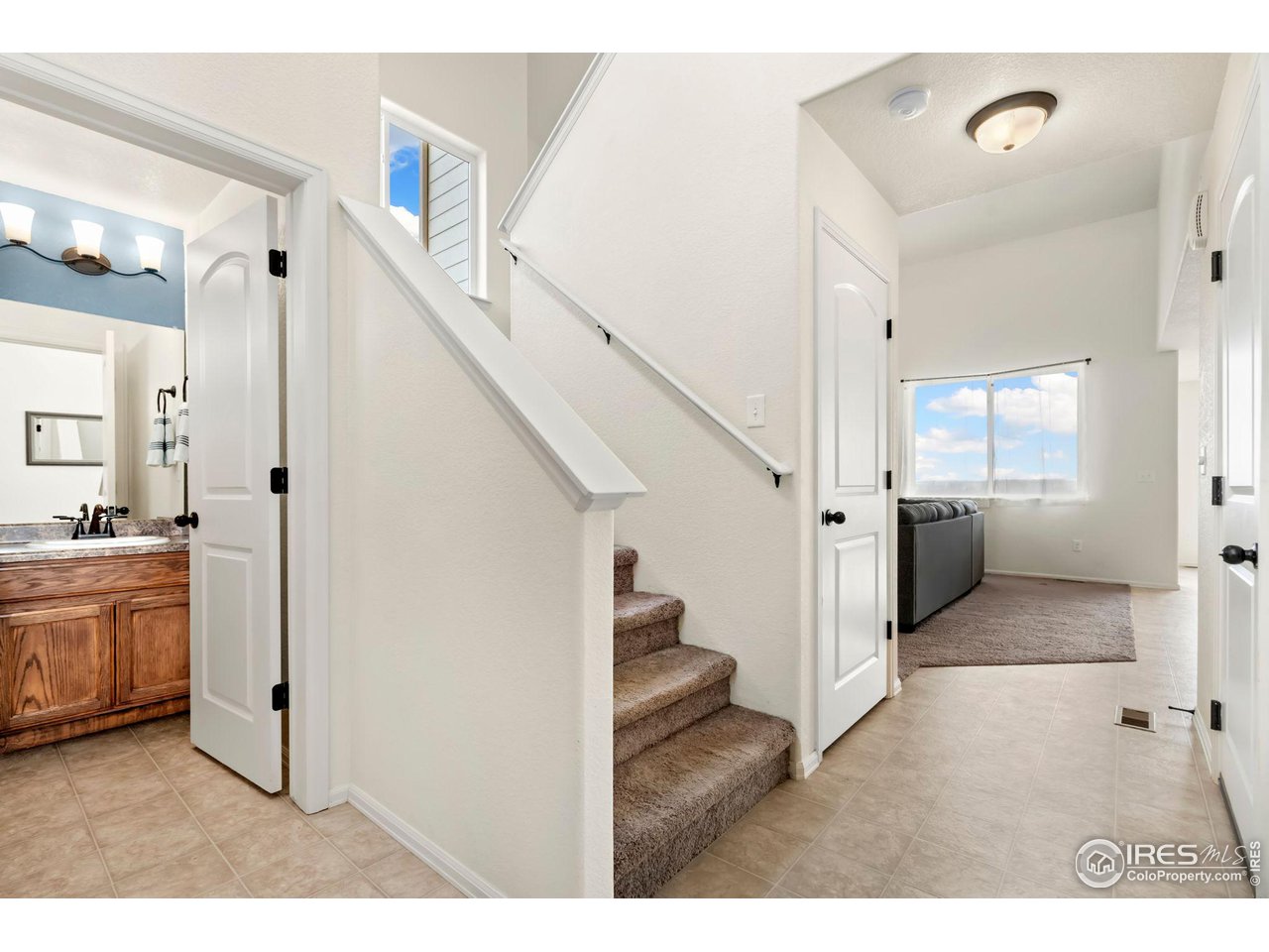 10300 19th St Road Greeley, CO 80634 - Photo 4 of 27 Spacious entry way with main level half bath
