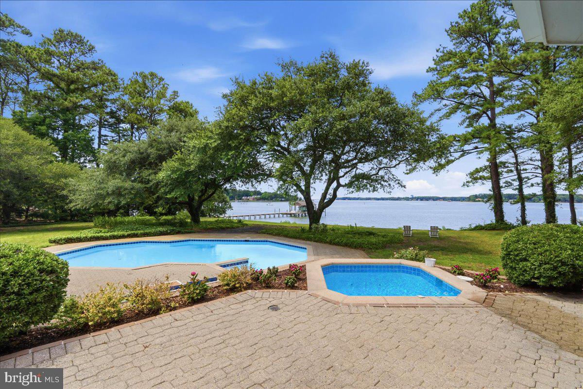 1242 North Inlynnview Road Virginia Beach, VA 23454 - Photo 43 of 50