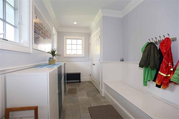 354 Brookline Street Needham, MA 02492 - Photo 7 of 17 Gallery Image 7